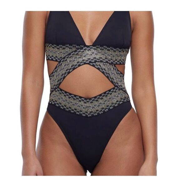 River Island one piece swimsuit - Picture 1 of 9